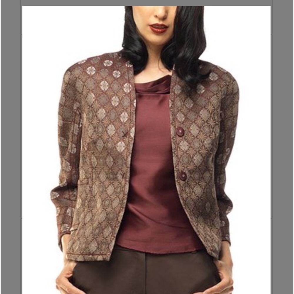 Bloomingdale’s Leon Max ladies jacket NWT